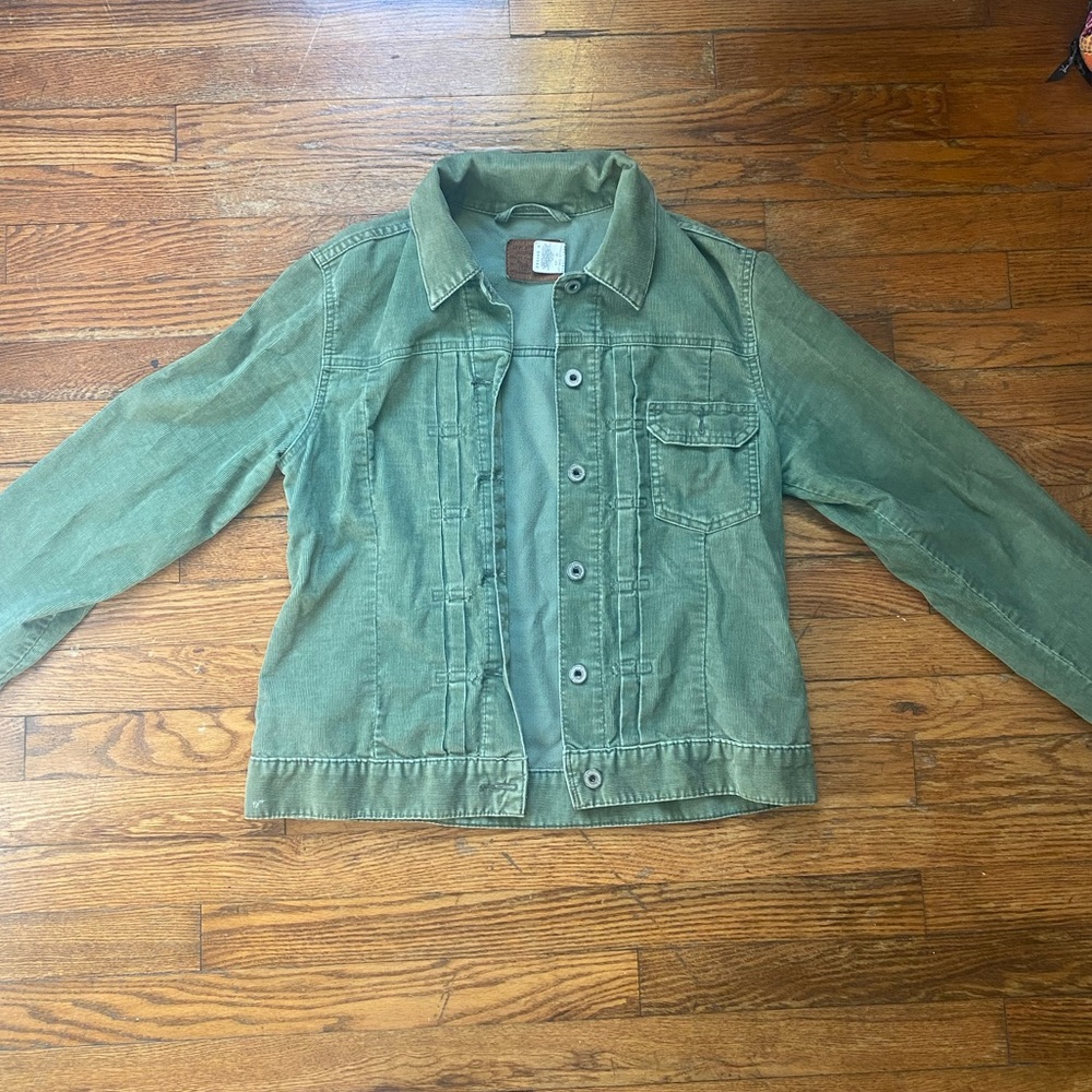 green levis corduroy jacket